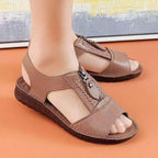 🔥【Zniżka ograniczona czasowo-50% OFF】【Rozmiary 35-43】🔥2026 Nowe płaskie sandały z prawdziwej skóry, antypoślizgowe, miękka podeszwa
